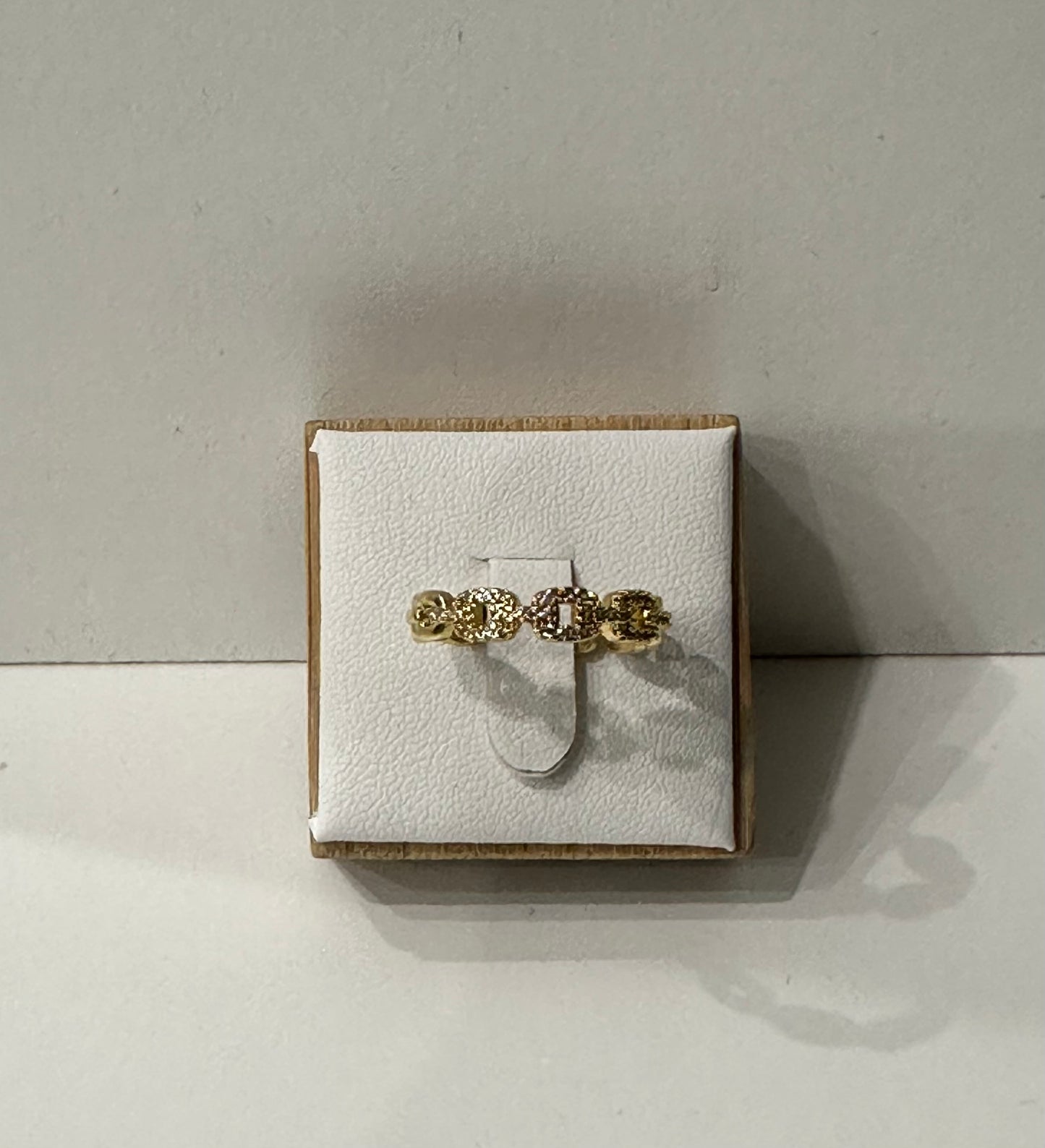 Bague dorée – Golden Link