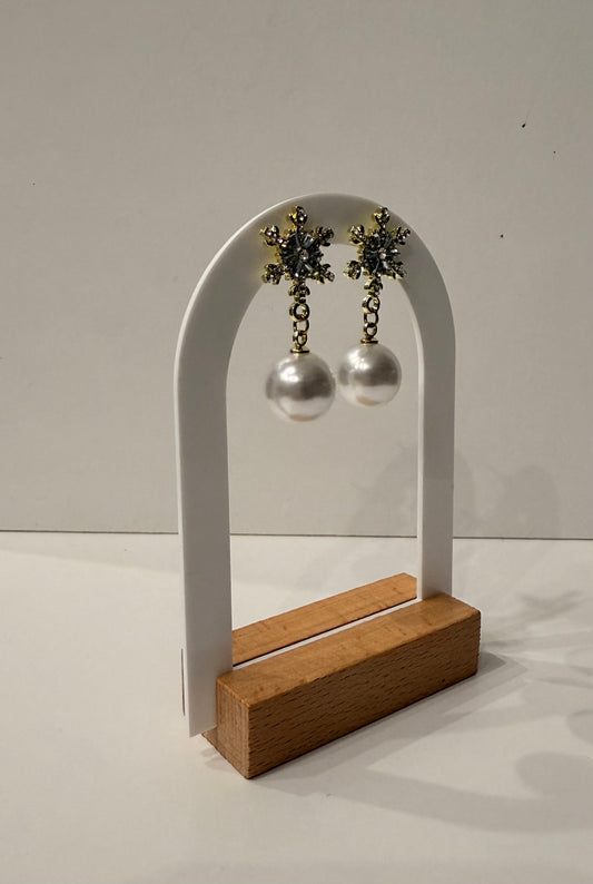 Boucles d’oreilles dorées – Snow Pearl