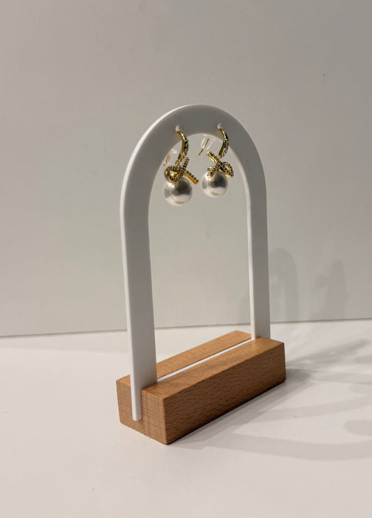 Boucles d’oreilles dorées – Pearl Ribbon