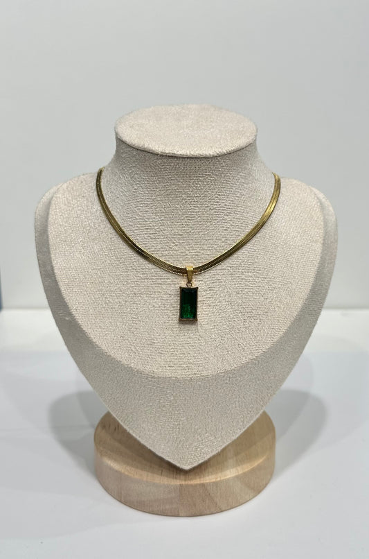 Collier doré – Emerald Glow