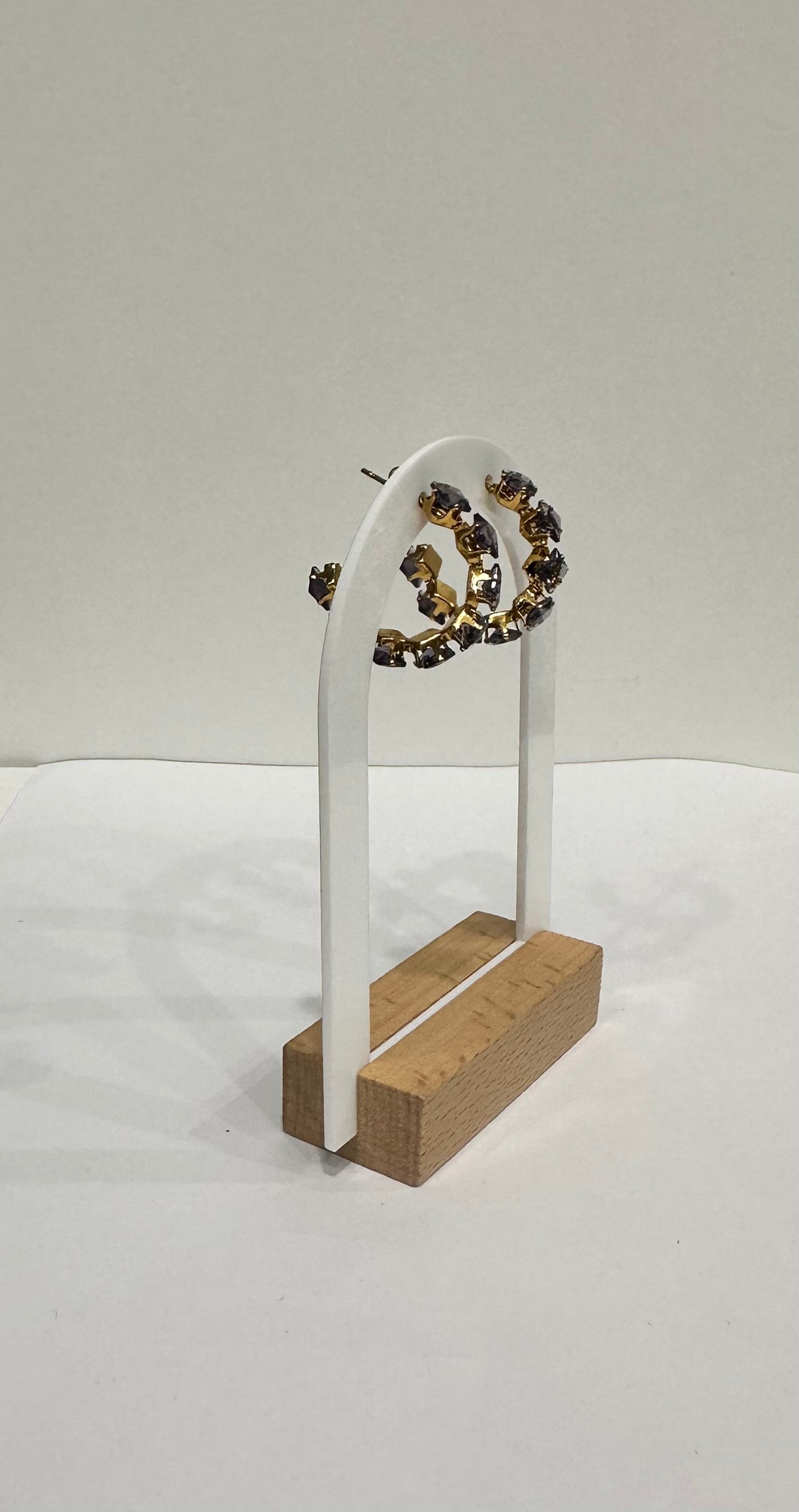 Boucles d’oreilles dorées – Crystal Hoop